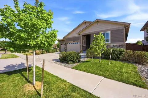 Exterior - 25660 E Archer Ave, Aurora, CO 80018 photo 3 of 4