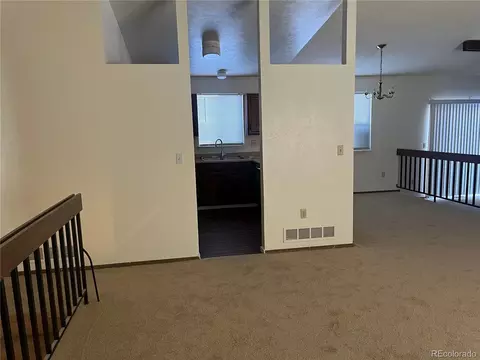 17035 E Ithaca Cir, Aurora, CO 80013 photo 3