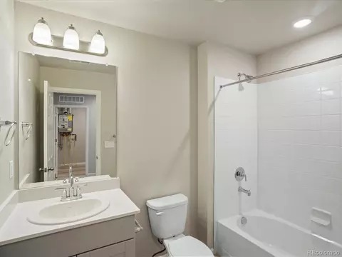 22195 E 7th Pl, Aurora, CO 80018 photo 30