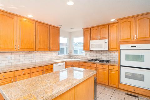 3661 E 102nd Ct, Thornton, CO 80229 photo 8
