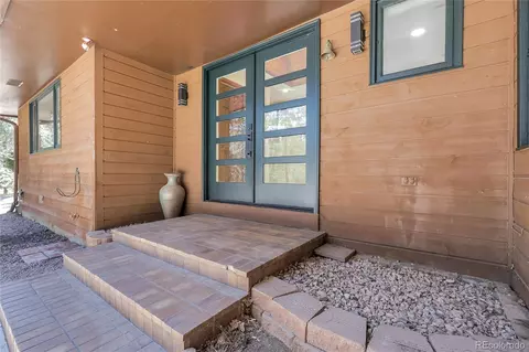 8782 S Ault Ln, Morrison, CO 80465 photo 2