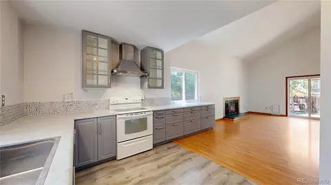 Kitchen - 4381 E 126th Pl, Thornton, CO 80241 photo 2 of 2