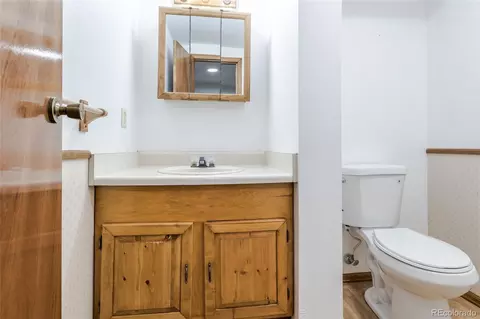 Bath - 4725 E 129th Cir, Thornton, CO 80241 photo 4 of 4