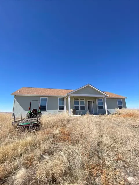 473 S Flandin Ct, Strasburg, CO 80136
