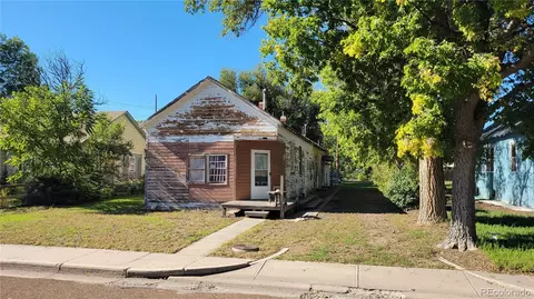 520 W 2nd St, Julesburg, CO 80737