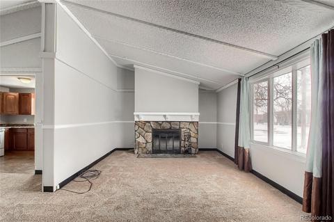201 Elm St, Bennett, CO 80102 photo 5