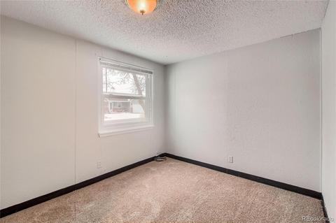201 Elm St, Bennett, CO 80102 photo 17
