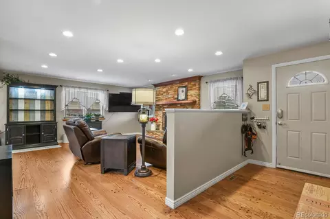 7552 Lee Dr, Arvada, CO 80005 photo 3