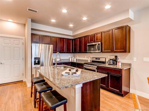 16261 E Warner Pl, Denver, CO 80239 photo 4