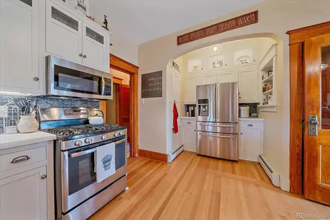 Kitchen - 22624 County Road 5, Elbert, CO 80106 photo 3 of 3