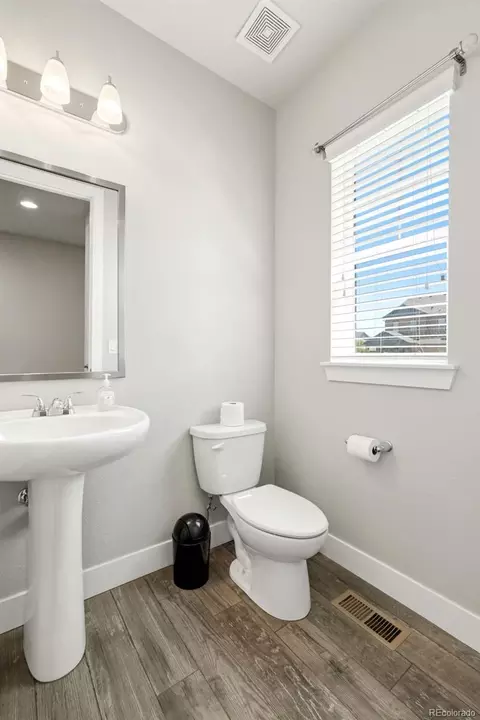 Bath - 6875 E 133rd Ave, Brighton, CO 80602 photo 1 of 5