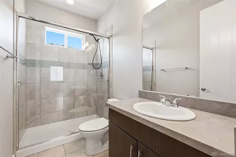Bath - 6875 E 133rd Ave, Brighton, CO 80602 photo 4 of 5