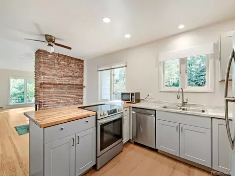 Kitchen - 1901 Columbine Ave, Boulder, CO 80302 photo 3 of 5