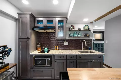 Kitchen - 8511 S Warhawk Rd, Conifer, CO 80433 photo 4 of 5