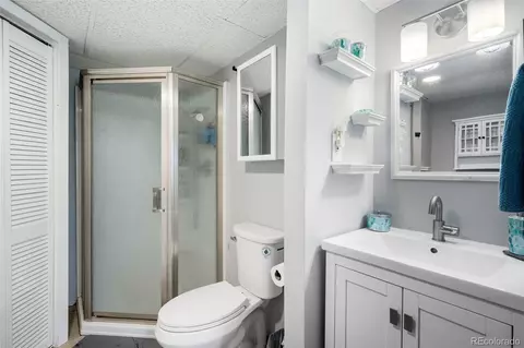 Bath - 8511 S Warhawk Rd, Conifer, CO 80433 photo 2 of 2
