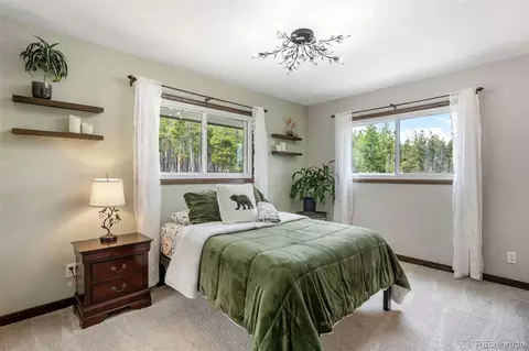 Bedroom - 8511 S Warhawk Rd, Conifer, CO 80433 photo 1 of 3