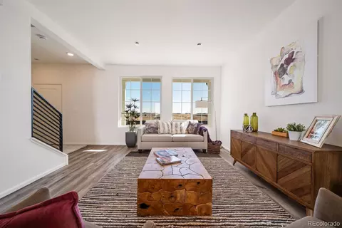 Living - 46521 Sunflower Ln, Bennett, CO 80102 photo 3 of 4