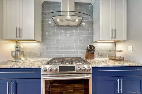 Kitchen - 7135 E Iliff Ave, Denver, CO 80224 photo 3 of 4