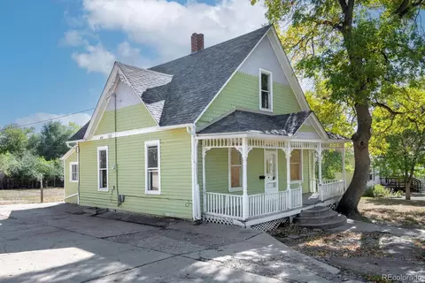 222 Bowen St, Longmont, CO 80501