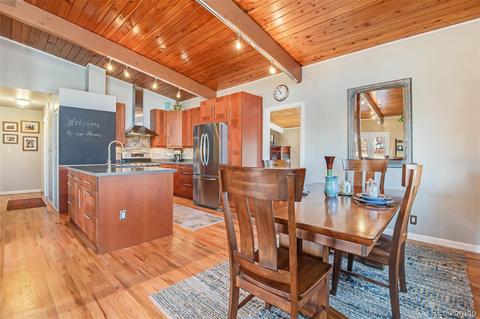 880 37th St, Boulder, CO 80303 photo 2