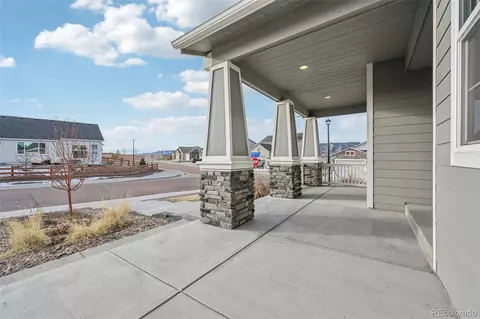 1094 Rambling Oak Dr, Monument, CO 80132 photo 4