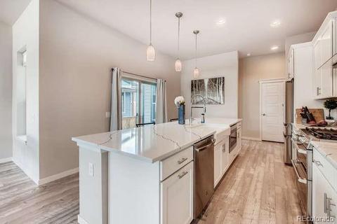 9412 E 58th Pl, Denver, CO 80238 photo 10