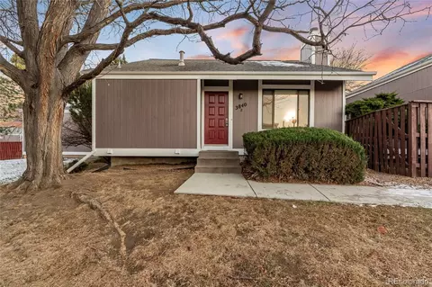 3840 S Genoa Ct #B, Aurora, CO 80013