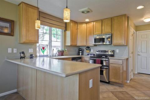 20528 E Hamilton Cir, Aurora, CO 80013 photo 2