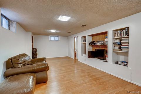 3260 Oneida St, Denver, CO 80207 photo 19