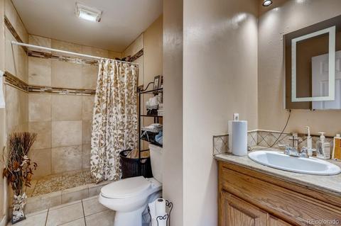 3260 Oneida St, Denver, CO 80207 photo 18
