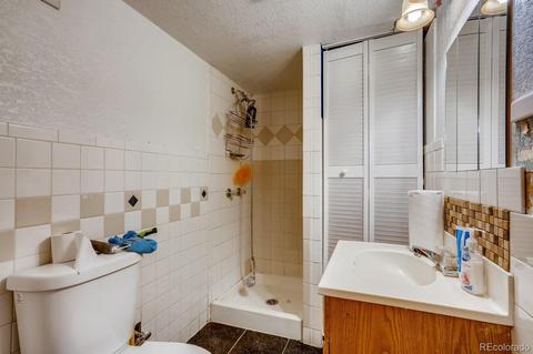 3260 Oneida St, Denver, CO 80207 photo 22