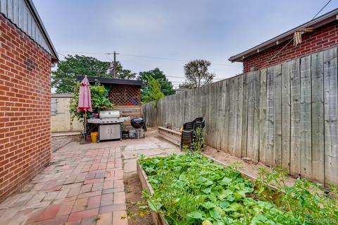 3260 Oneida St, Denver, CO 80207 photo 25
