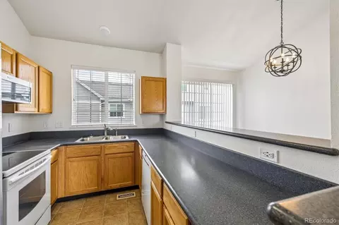 Kitchen - 4160 E 119th Pl #A, Thornton, CO 80233 photo 2 of 3