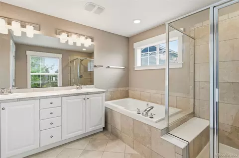 Bath - 2419 Uinta St, Denver, CO 80238 photo 2 of 6