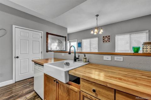 2633 Devonshire Ct, Denver, CO 80229 photo 9