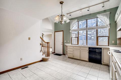 19464 Mitchell Dr, Denver, CO 80249 photo 6