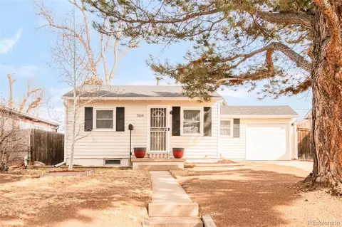 1164 Roslyn St, Denver, CO 80220