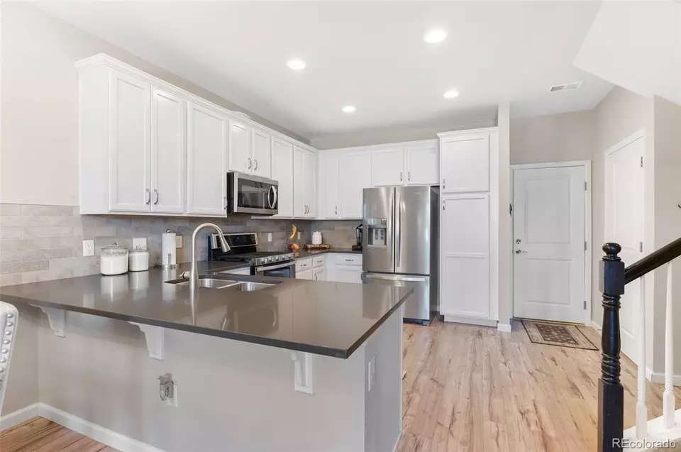 Kitchen - 15388 W 64th Dr #D, Arvada, CO 80007 photo 3 of 7