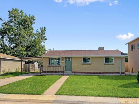 6832 W 53rd Pl, Arvada, CO 80002 photo 2