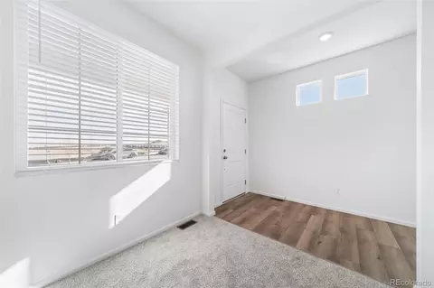22212 E 38th Pl, Aurora, CO 80019 photo 13