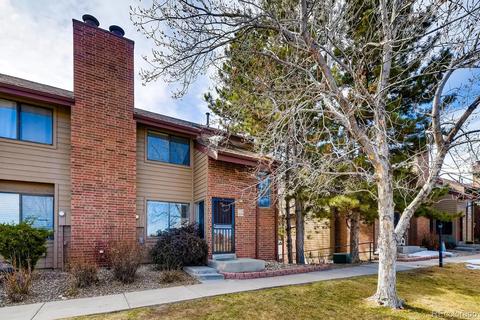422 Wright St #101, Lakewood, CO 80228 photo 1