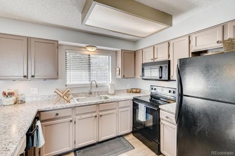 422 Wright St #101, Lakewood, CO 80228 photo 12