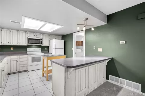 12501 Evans Cir #A, Aurora, CO 80014 photo 11
