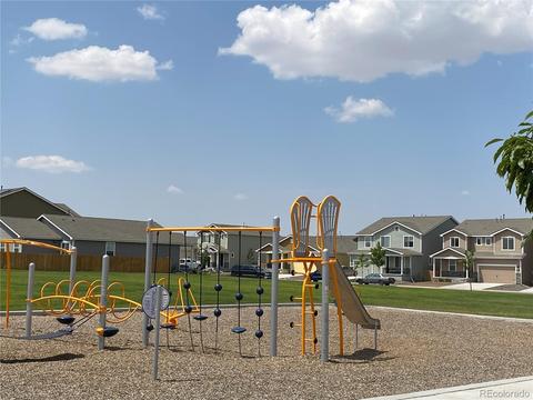 47393 Lily Ave, Bennett, CO 80102 photo 15
