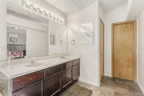 Bath - 4320 Ceylon St, Denver, CO 80249 photo 2 of 4