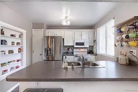Kitchen - 19662 E Purdue Cir, Aurora, CO 80013 photo 1 of 3