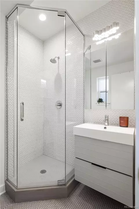 1922 E 18th Ave, Denver, CO 80206 photo 24