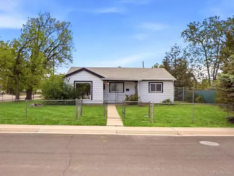 1001 Victor St, Aurora, CO 80011
