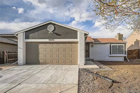 Exterior - 19083 E Oberlin Dr, Aurora, CO 80013 photo 5 of 6