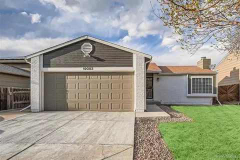 Exterior - 19083 E Oberlin Dr, Aurora, CO 80013 photo 1 of 6